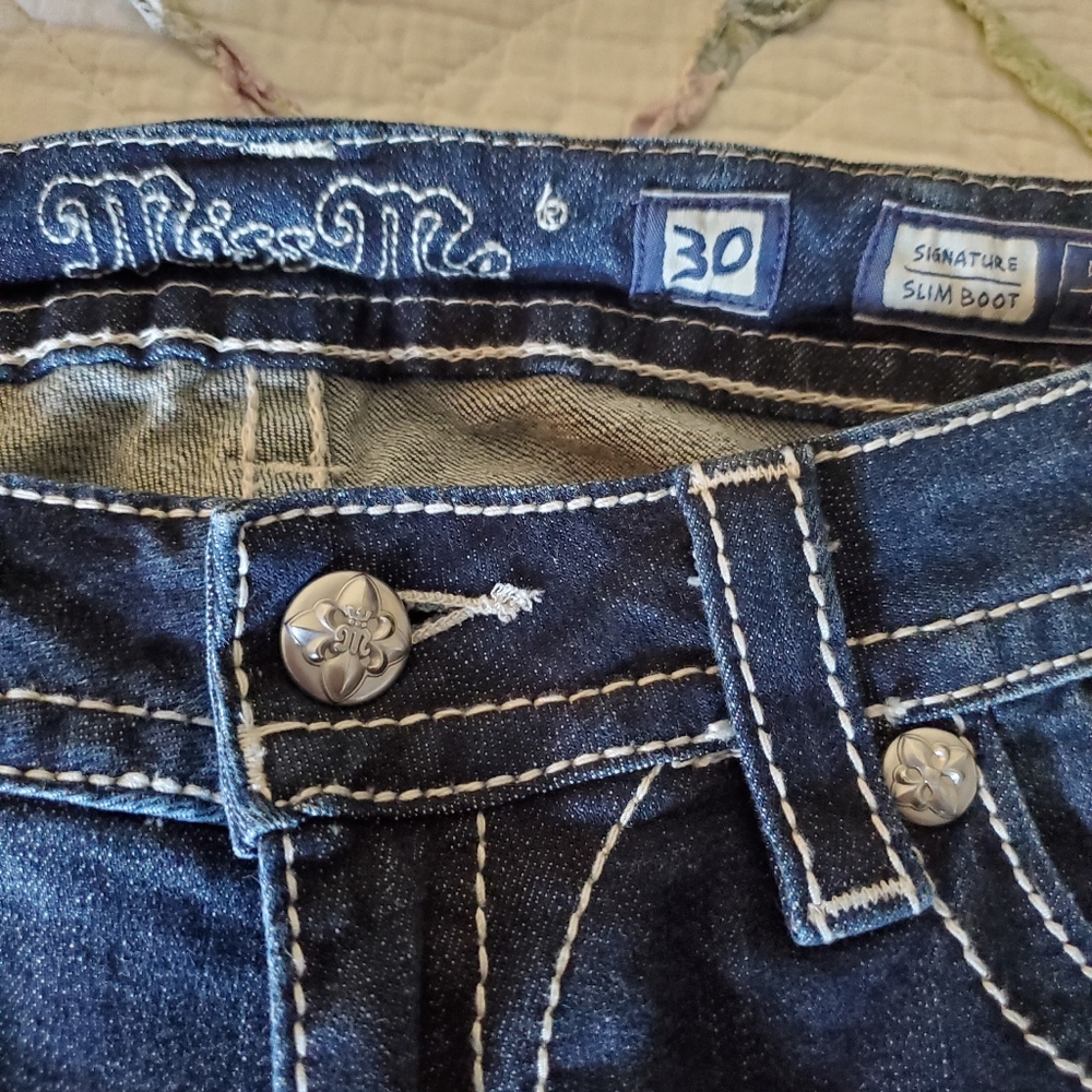 Jeans. Never worn, just washed